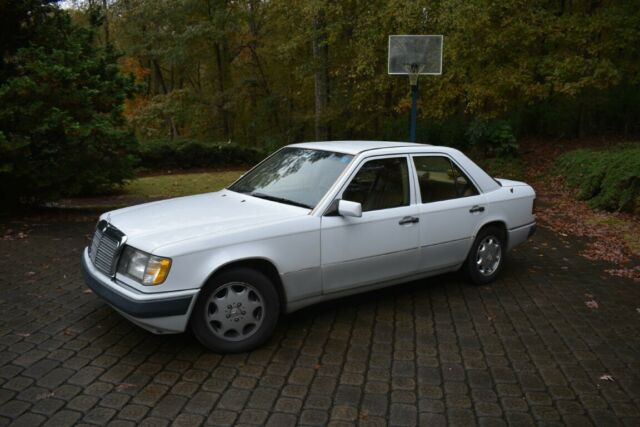 mercedes benz 300e 2.8 one owner