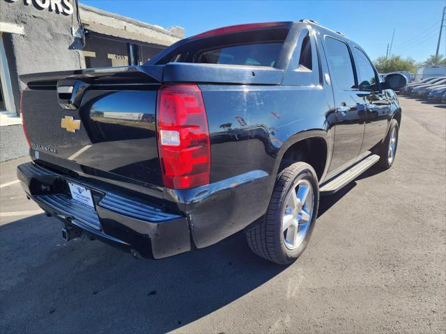 2013 chevrolet avalanche ls