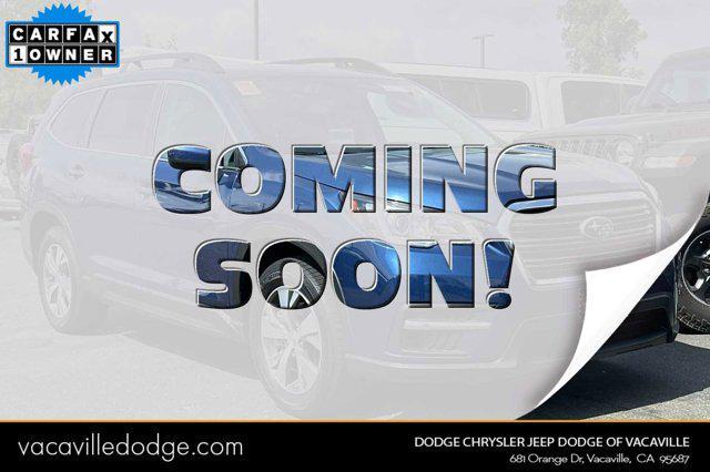 2020 subaru ascent premium 8-passenger