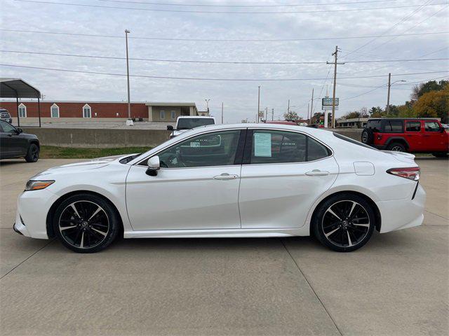 2019 toyota camry xse