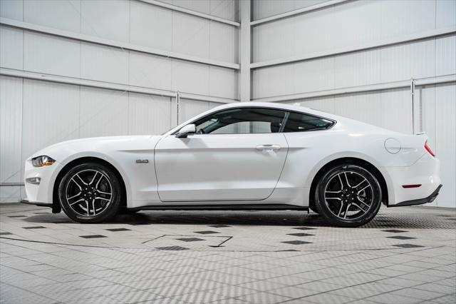 2022 ford mustang gt premium