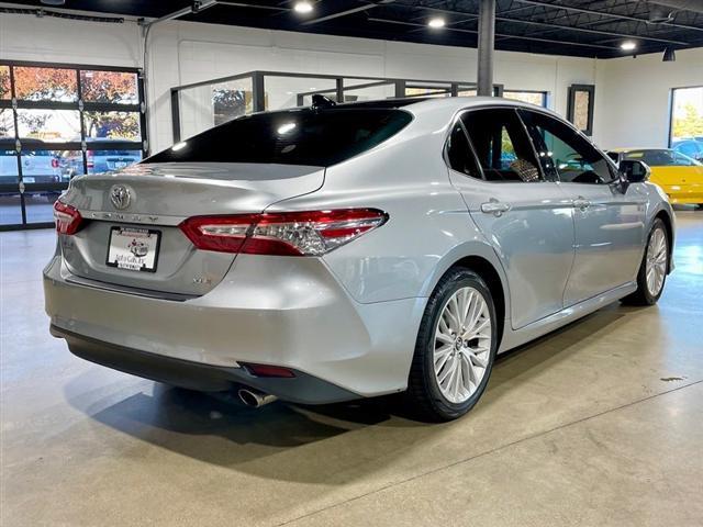 2020 toyota camry xle
