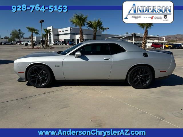 2023 dodge challenger r/t