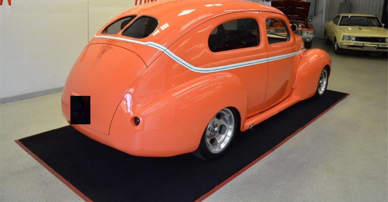 1940 mercury 2 dr sedan