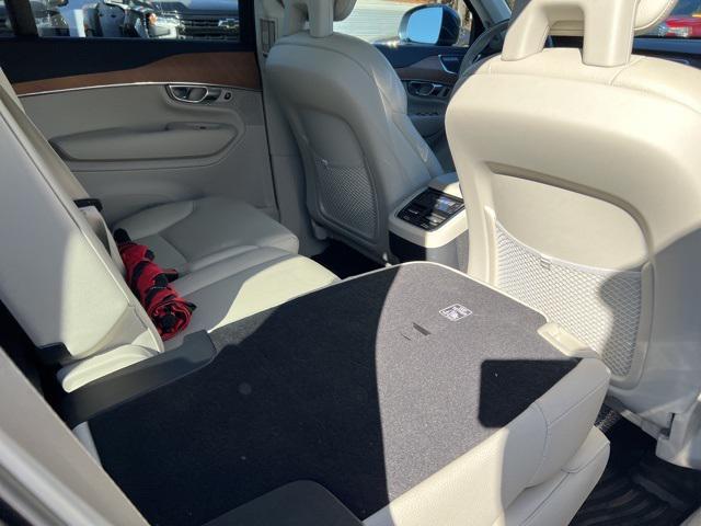 2021 volvo xc90 t6 momentum