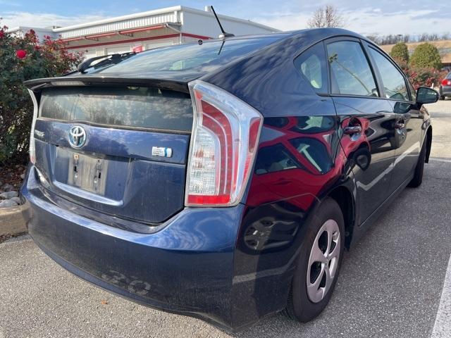 2012 toyota prius four