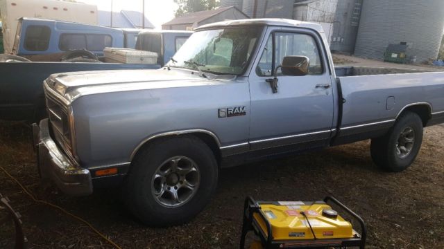 1989 dodge ram truck