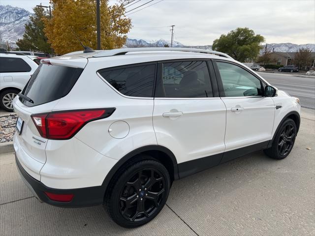 2019 ford escape titanium