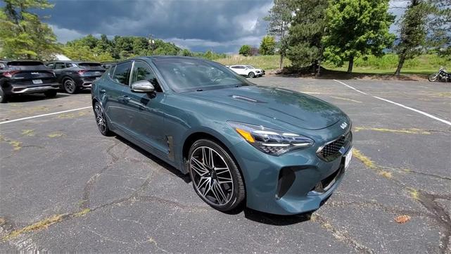 2022 kia stinger gt1