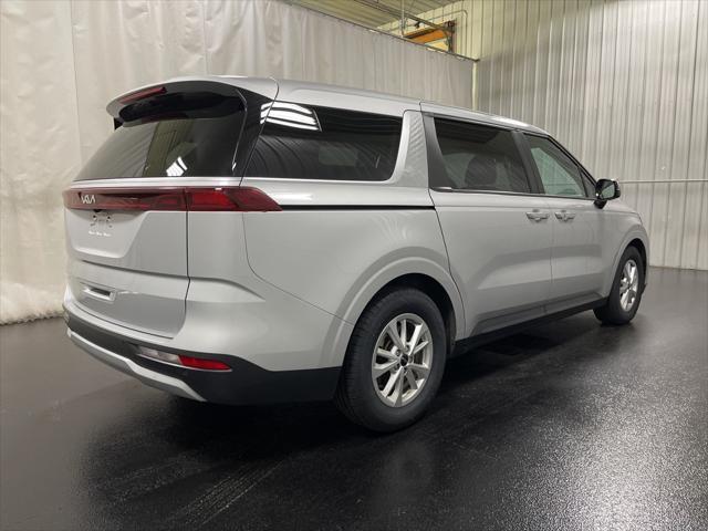 2023 kia carnival lx