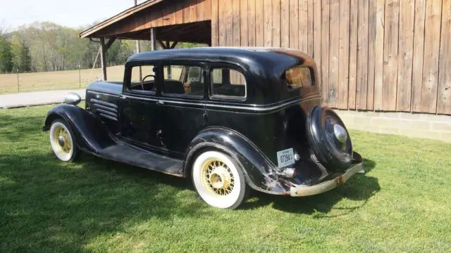 1934 dodge deluxe sedan