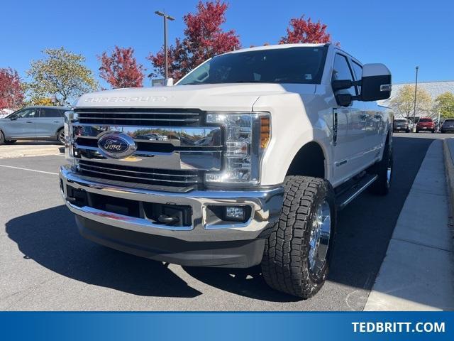 2019 ford f-250 lariat