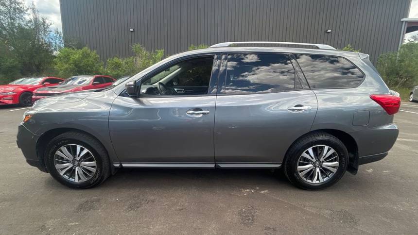 2020 nissan pathfinder s