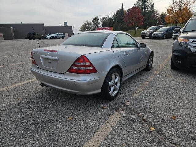 2002 mercedes-benz slk-class slk320