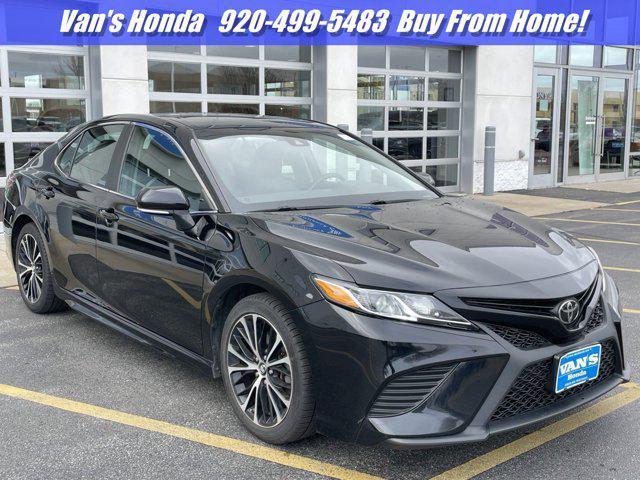2018 toyota camry se