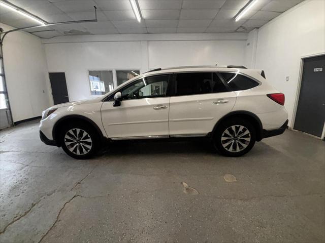 2018 subaru outback 3.6r touring