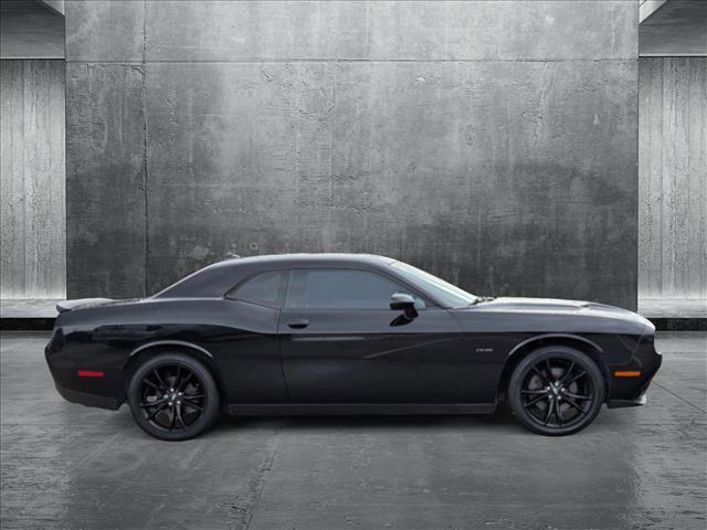 2018 dodge challenger r/t