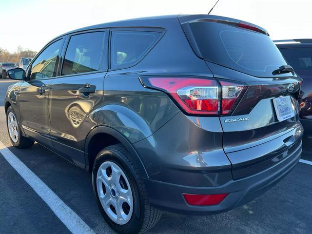 2017 ford escape s