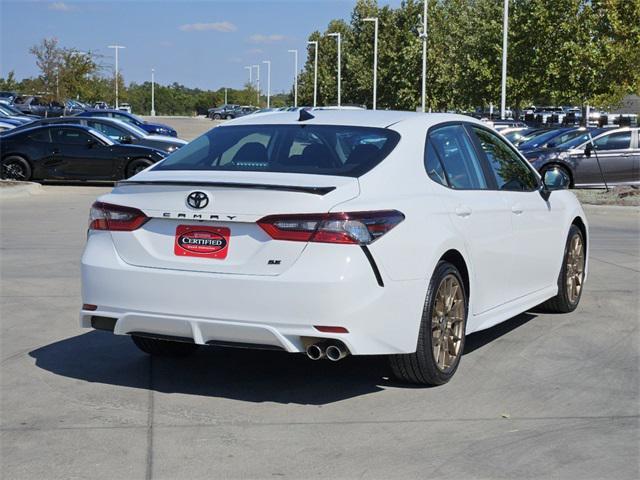 2024 toyota camry se