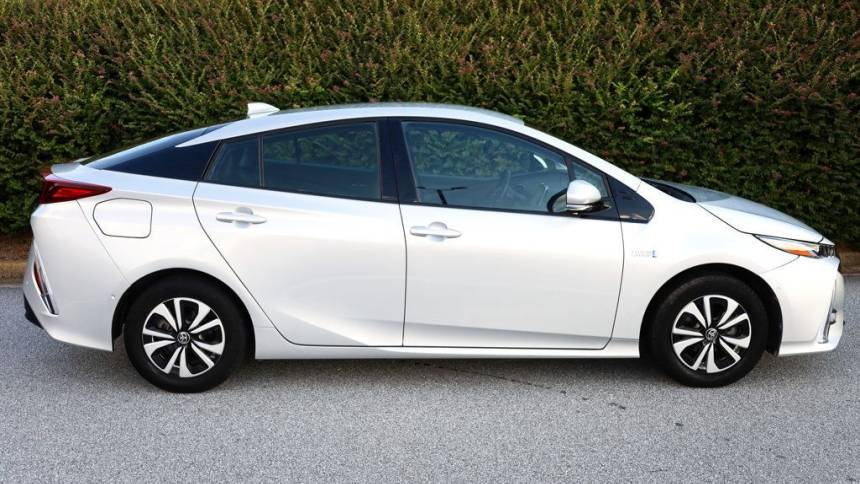 2017 toyota prius prime advanced
