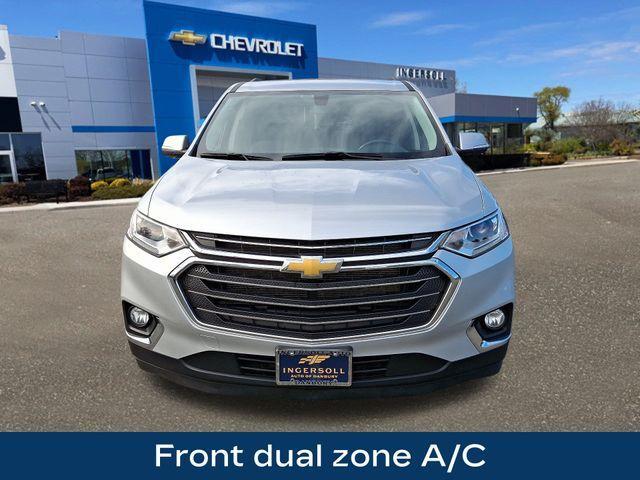 2021 chevrolet traverse lt cloth