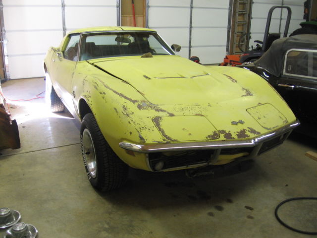 1969 corvette coupe 427 needs restoring