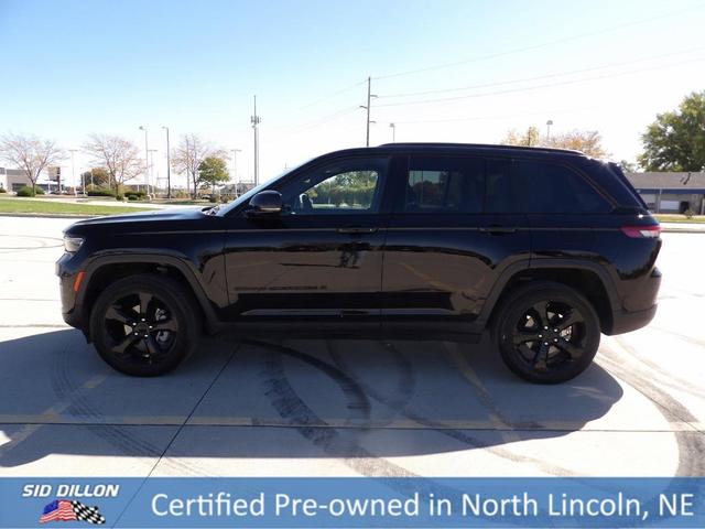 2023 jeep grand cherokee altitude