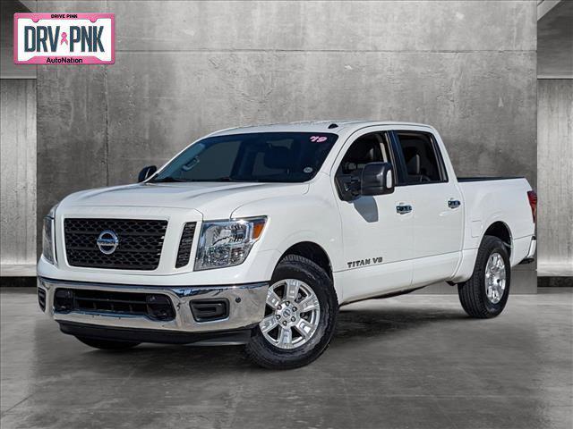 2019 nissan titan sv