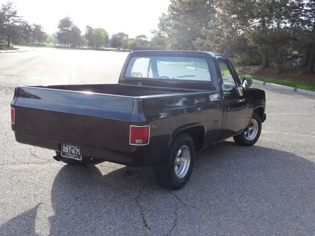 1979 gmc shortbed 1500 2wd 350cid v8