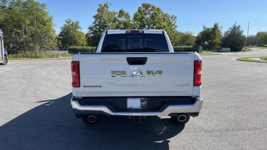2025 RAM bighorn/lonst