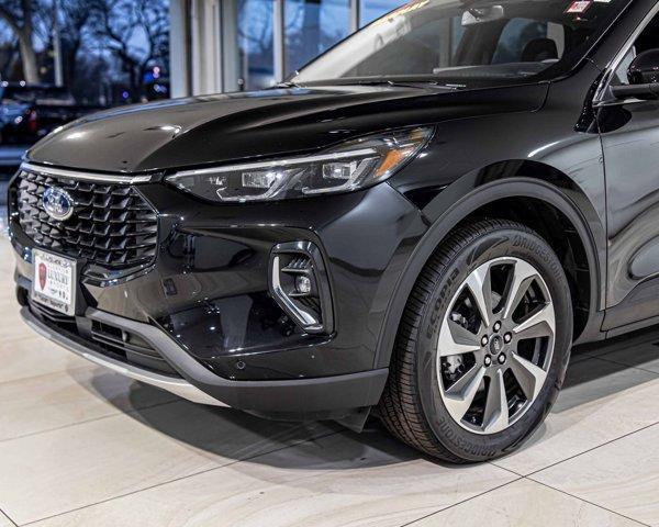 2023 ford escape platinum