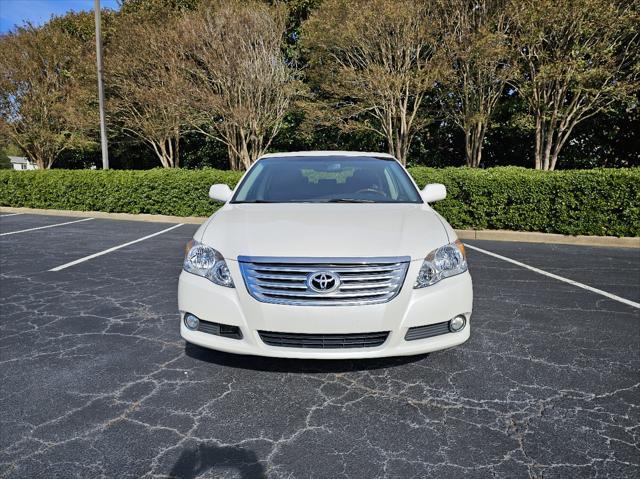 2010 toyota avalon limited