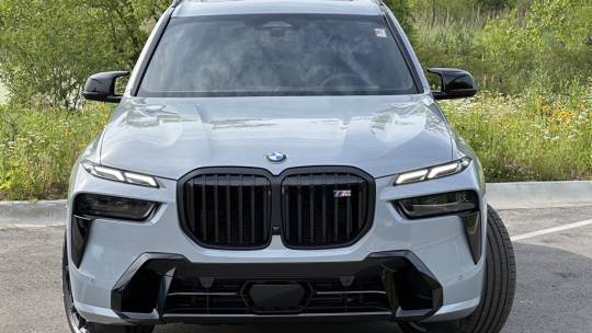 2025 BMW X7