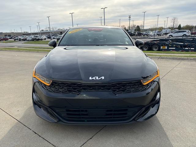 2022 kia k5 gt-line