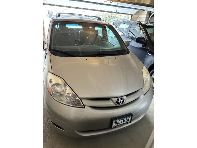2008 toyota sienna xle limited