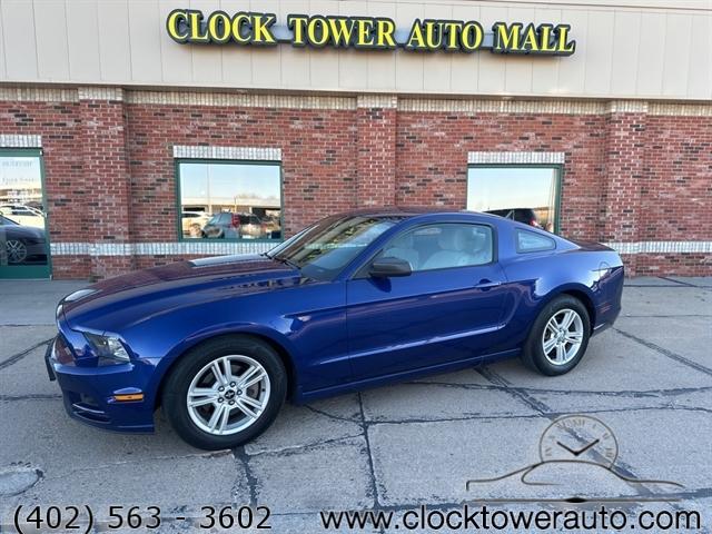 2014 ford mustang v6