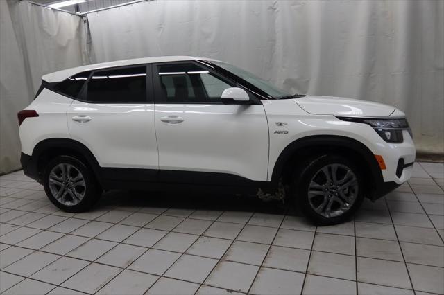 2023 kia seltos lx