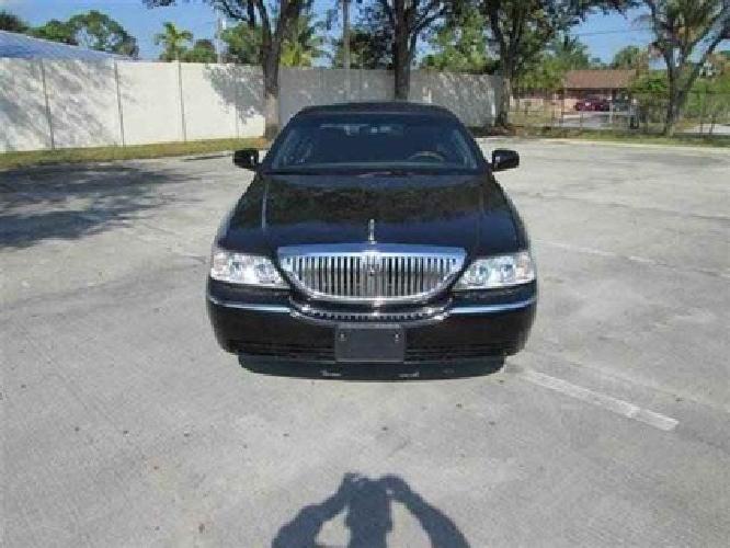 2011 lincoln town car signature limited sedan 4d in west palm beach, fl