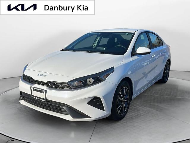 2022 kia forte lxs