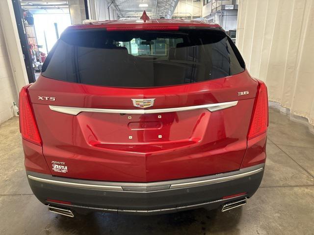 2019 cadillac xt5 base