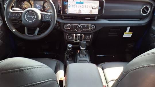 2024 Jeep Gladiator