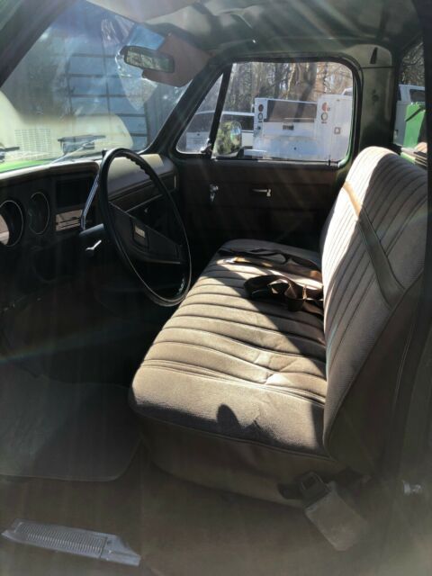 chevrolet truck 1974 gmc g15 with utility bed