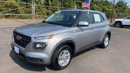 2024 hyundai venue se