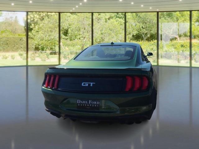 2022 ford mustang gt premium