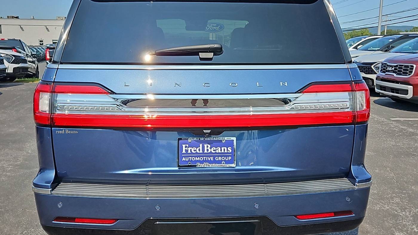 2019 lincoln navigator reserve
