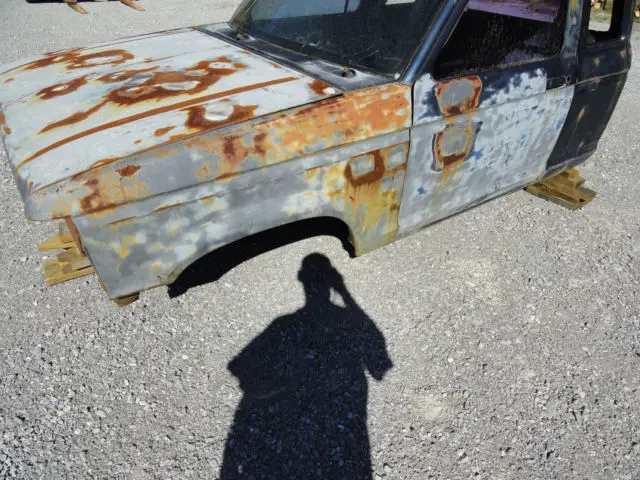 1990 ford ranger extended cab & doors fenders hood windows seat belts grill oem
