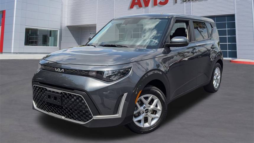 2023 kia soul lx