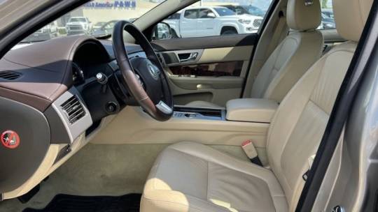 2011 jaguar xf base