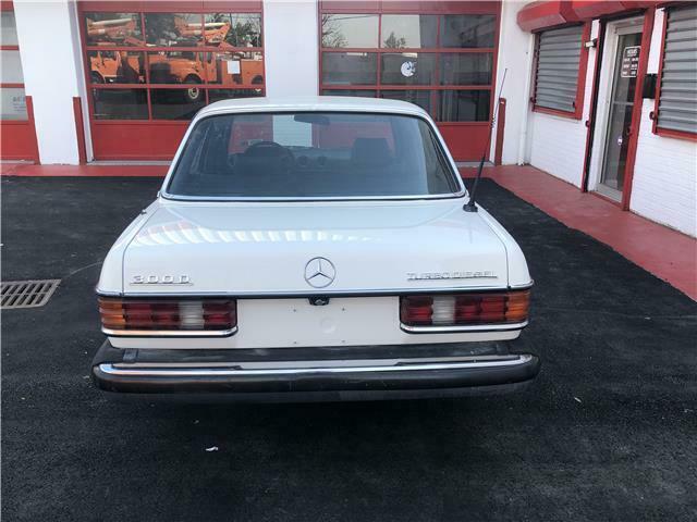 1985 mercedes-benz 300 series turbo diesel 1 owner serviced rust free rare