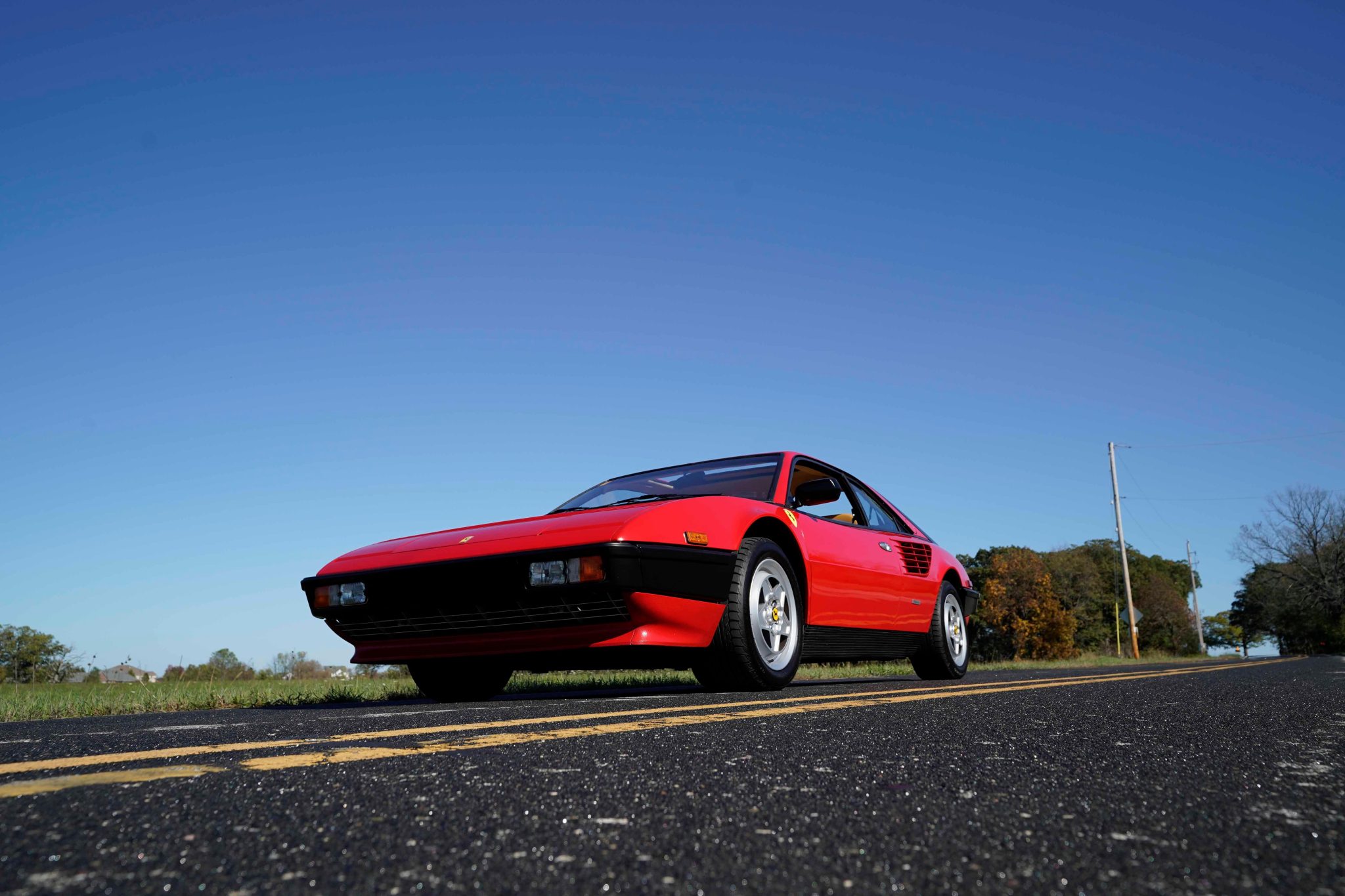 1982 ferrari mondial 8